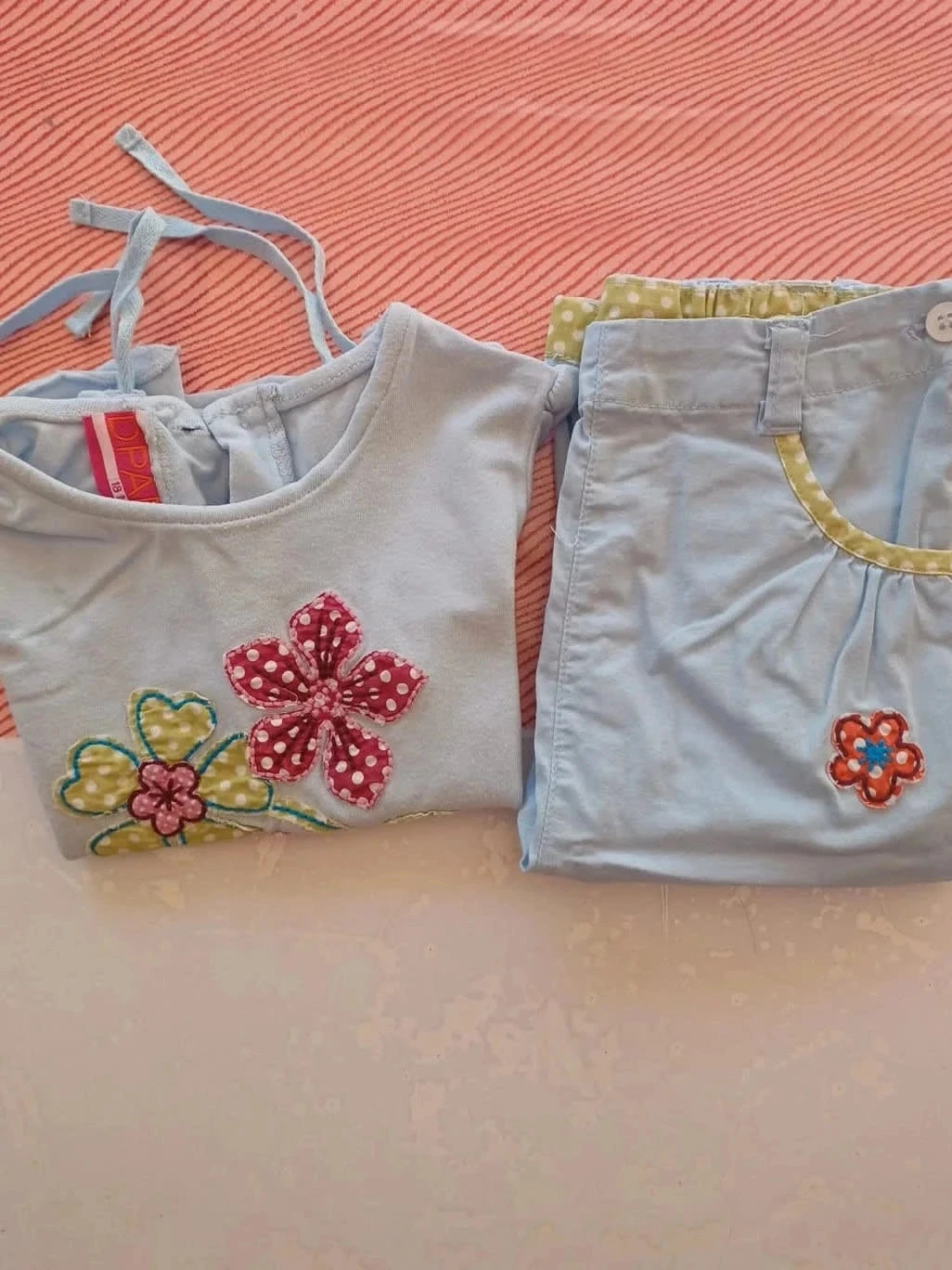 Ensemble en pantacourt t-shirt dpam 18 mois
